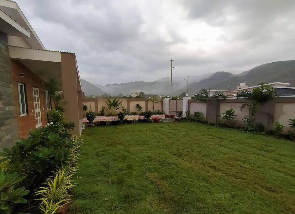 Nine Hill Villa - 2Bhk Private Villa With Pool Udaipur Exterior photo